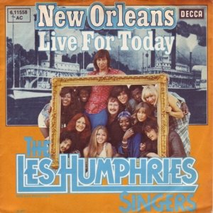 Les Humphries Singers1